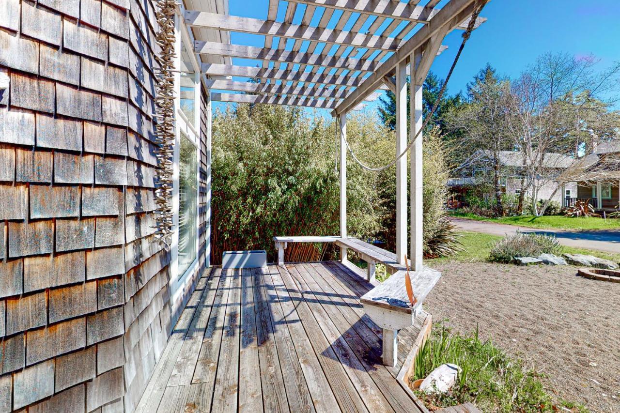 Castaway Cabin Manzanita Buitenkant foto